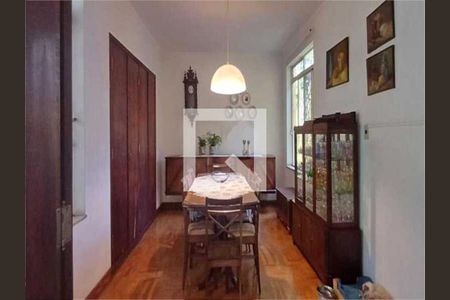 Casa à venda com 3 quartos, 357m² em Campo Belo, São Paulo