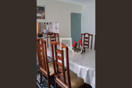 Casa à venda com 3 quartos, 210m² em Vila Progresso, Santo André