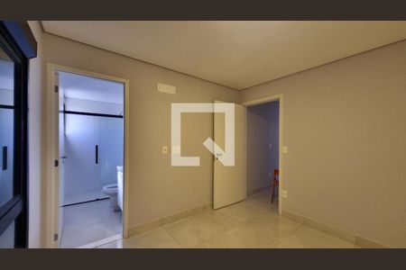 Apartamento à venda com 3 quartos, 130m² em Cambuí, Campinas
