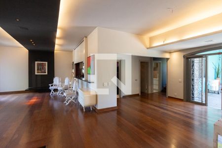 Sala de casa à venda com 3 quartos, 318m² em Butantã, São Paulo