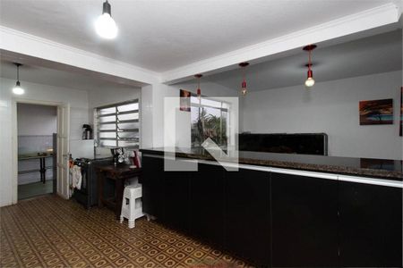 Casa à venda com 3 quartos, 160m² em Vila Monumento, São Paulo