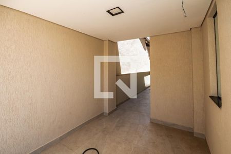 Garagem de casa à venda com 3 quartos, 200m² em Santa Branca, Belo Horizonte