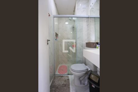 Banheiro de apartamento à venda com 1 quarto, 32m² em Vila Andrade, São Paulo