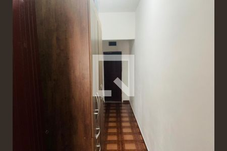 Corredor interno de casa à venda com 1 quarto, 75m² em Jardim Santa Mena, Guarulhos