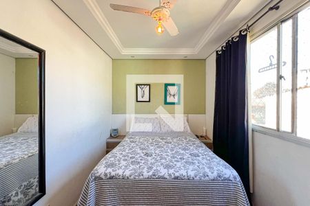 Quarto de apartamento à venda com 3 quartos, 70m² em Salgado Filho, Belo Horizonte