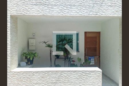 Fachada de casa à venda com 2 quartos, 75m² em Vila Mazzei, São Paulo