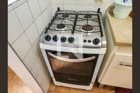 Cozinha de apartamento para alugar com 2 quartos, 102m² em Embaré, Santos