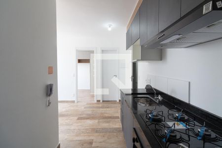 Sala/Cozinha de apartamento para alugar com 2 quartos, 35m² em Vila Gomes, São Paulo