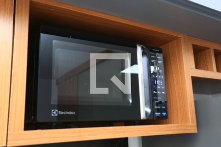 Cozinha de kitnet/studio à venda com 1 quarto, 26m² em Cidade Jardim, São Paulo
