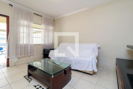 Sala de casa à venda com 4 quartos, 191m² em Jardim São Luís, São Paulo