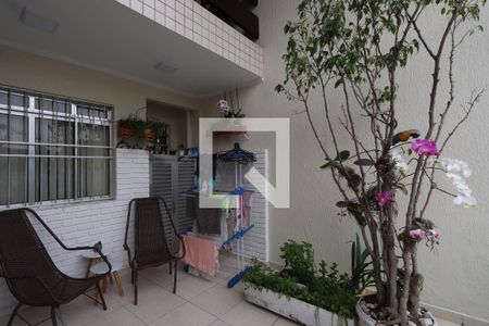 Varanda de casa para alugar com 4 quartos, 250m² em Vila Bancaria, São Paulo