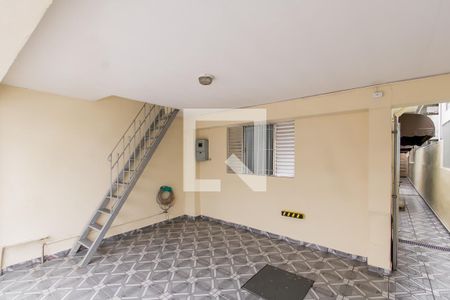 Garagem de casa à venda com 4 quartos, 125m² em Jardim Coimbra, São Paulo