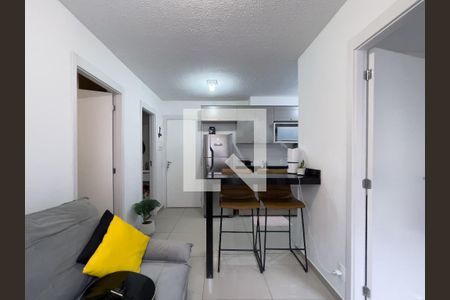 Sala/Cozinha de apartamento para alugar com 2 quartos, 34m² em Guaianases, São Paulo