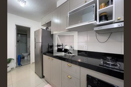 Sala/Cozinha de apartamento para alugar com 2 quartos, 34m² em Guaianases, São Paulo