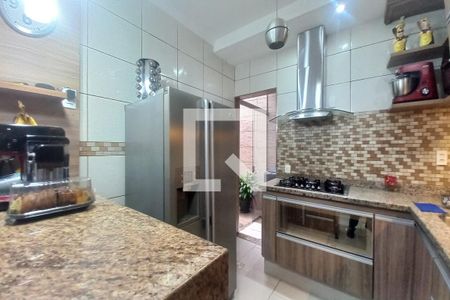 Cozinha  de casa à venda com 3 quartos, 80m² em Parque Jambeiro, Campinas