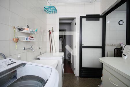 Área de Serviço de apartamento à venda com 3 quartos, 144m² em Real Parque, São Paulo