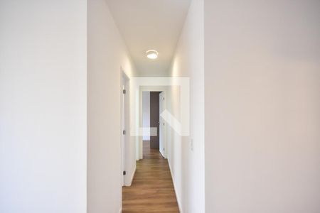 Corredor de apartamento para alugar com 2 quartos, 45m² em Vila Andrade, São Paulo