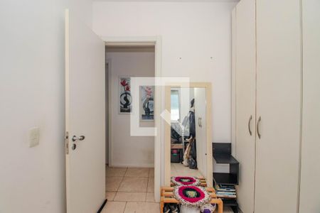 Quarto 1 de apartamento à venda com 3 quartos, 67m² em Jardim Sabará, Porto Alegre