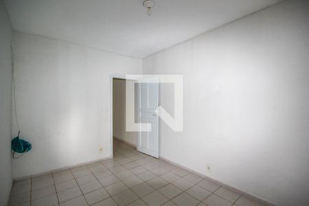 Quarto de casa para alugar com 2 quartos, 65m² em Vila Clarice, São Paulo