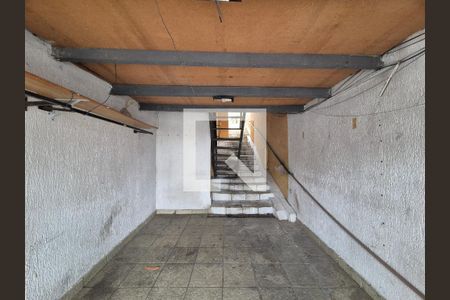 Garagem de casa à venda com 3 quartos, 80m² em Vila Mazzei, Santo André