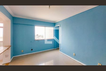 Sala de apartamento para alugar com 2 quartos, 66m² em Comendador Soares, Nova Iguaçu