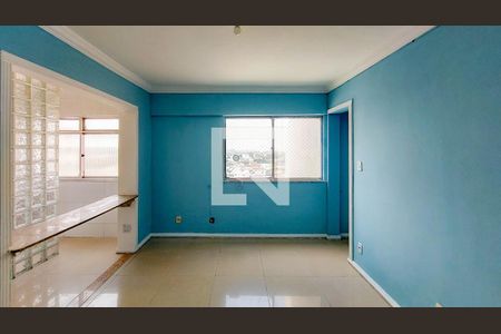 Sala de apartamento para alugar com 2 quartos, 66m² em Comendador Soares, Nova Iguaçu