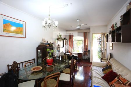 Sala de casa de condomínio para alugar com 2 quartos, 100m² em Vila Pirajussara, São Paulo