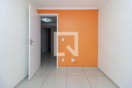 Quarto 1 de casa de condomínio para alugar com 3 quartos, 49m² em Parque Santo Antônio, São Paulo