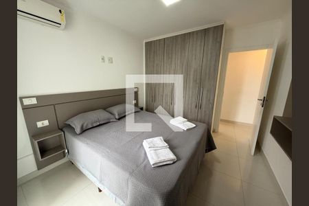 Quarto de apartamento para alugar com 2 quartos, 82m² em Jardim das Colinas, São José dos Campos