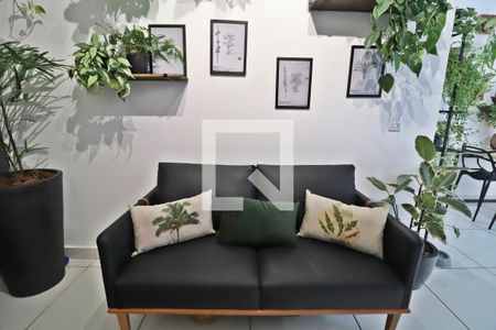 Sala de apartamento para alugar com 2 quartos, 56m² em Novo Mundo, Uberlândia