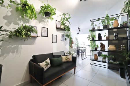 Sala de apartamento para alugar com 2 quartos, 56m² em Novo Mundo, Uberlândia