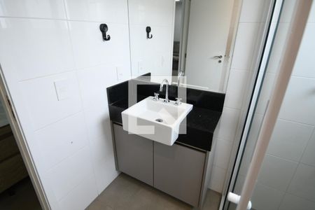 Banheiro de kitnet/studio à venda com 1 quarto, 46m² em Centro, Campinas