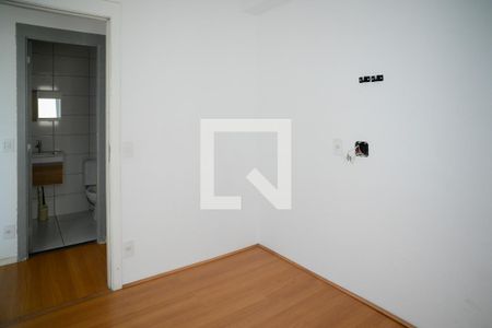 Quarto 2 de apartamento para alugar com 2 quartos, 40m² em Jardim Santa Emilia, São Paulo