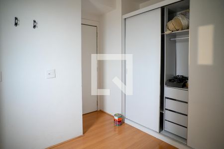 Quarto 1 de apartamento para alugar com 2 quartos, 40m² em Jardim Santa Emilia, São Paulo