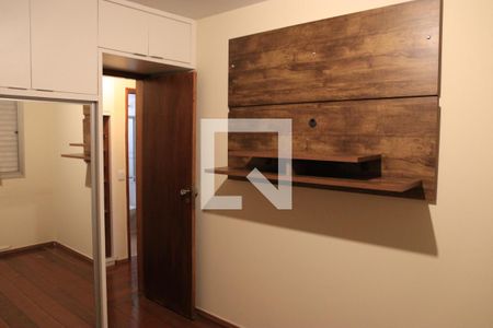 Quarto 01 de apartamento para alugar com 3 quartos, 109m² em Setor Oeste, Goiânia