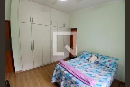 Foto 01 de casa à venda com 3 quartos, 225m² em Mirandópolis, São Paulo