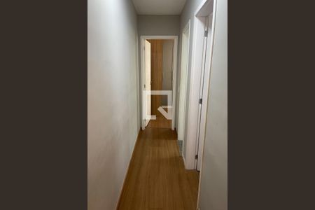 Corredor de apartamento para alugar com 2 quartos, 44m² em Chácaras Rio-petrópolis, Duque de Caxias