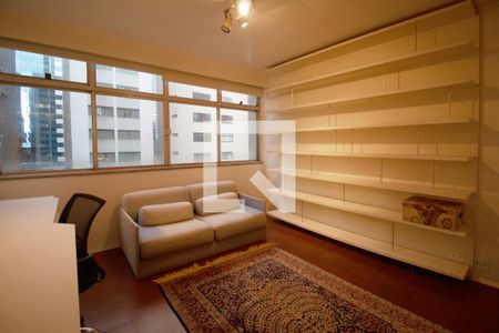 Quarto 1 de apartamento para alugar com 3 quartos, 132m² em Jardim Paulista, São Paulo