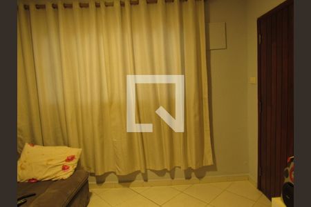 Sala de casa à venda com 2 quartos, 150m² em Jardim das Flores, Osasco