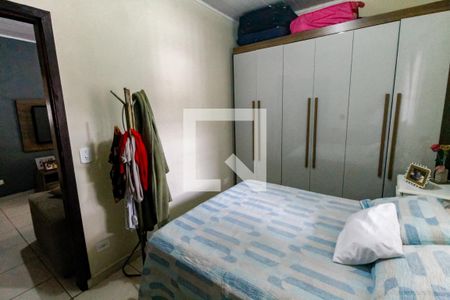 Quarto 1 de casa para alugar com 2 quartos, 50m² em Arraial Paulista, Taboão da Serra