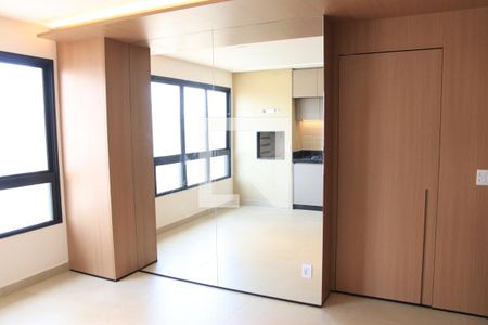 Sala/Cozinha de apartamento para alugar com 3 quartos, 86m² em Setor Marista, Goiânia