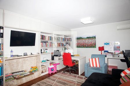 Sala 1 de casa à venda com 3 quartos, 260m² em Petrópolis, Porto Alegre