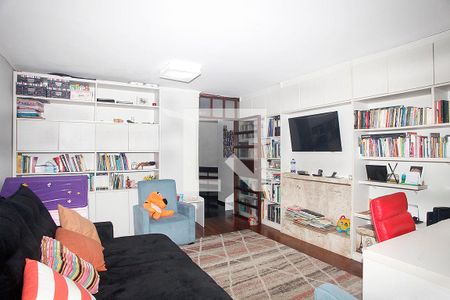 Sala 1 de casa à venda com 3 quartos, 260m² em Petrópolis, Porto Alegre