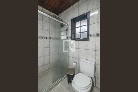 Banheiro da Suíte de casa para alugar com 3 quartos, 152m² em Vl Sto Agostinho, Porto Alegre