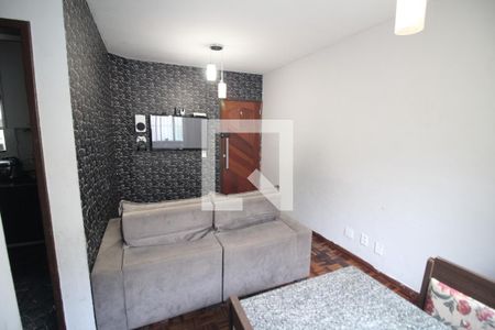 Sala de apartamento à venda com 3 quartos, 62m² em Santa Helena, Belo Horizonte