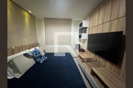 Suíte de casa à venda com 4 quartos, 360m² em Planalto, Belo Horizonte