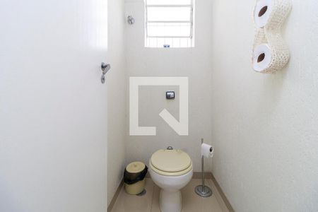 Lavabo de casa para alugar com 3 quartos, 200m² em Chácara Santo Antônio (zona Sul), São Paulo