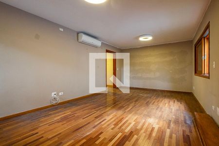 Suíte 1 de casa à venda com 4 quartos, 400m² em Alto de Pinheiros, São Paulo