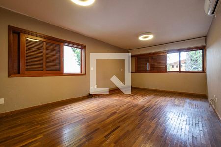 Suíte 1 de casa à venda com 4 quartos, 400m² em Alto de Pinheiros, São Paulo