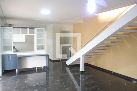 Sala/Cozinha de casa à venda com 2 quartos, 190m² em Santa Maria, São Caetano do Sul